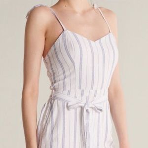 New! Bought it never wore!